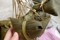 包粽子的做法视频,轻松学会传统包粽子技巧