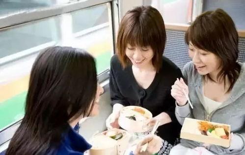 娱乐吃瓜酱我有两个家,揭秘“我有两个家”背后的故事与真相 第3张 娱乐吃瓜酱我有两个家,揭秘“我有两个家”背后的故事与真相 第3张