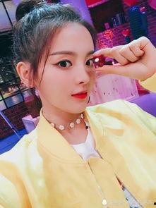 娱乐吃瓜尹正是谁,他是如何成为娱乐圈焦点人物的? 第3张 娱乐吃瓜尹正是谁,他是如何成为娱乐圈焦点人物的? 第3张