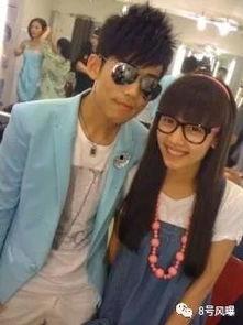 两男的一起吃娱乐圈的瓜,两男共品娱乐风云录  第3张