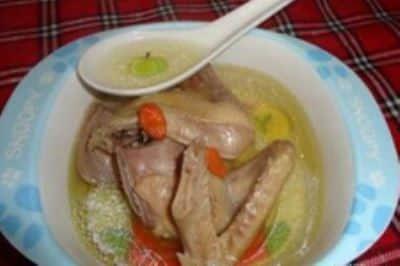 炖鸽子汤的做法视频,炖鸽子汤的秘制做法大揭秘